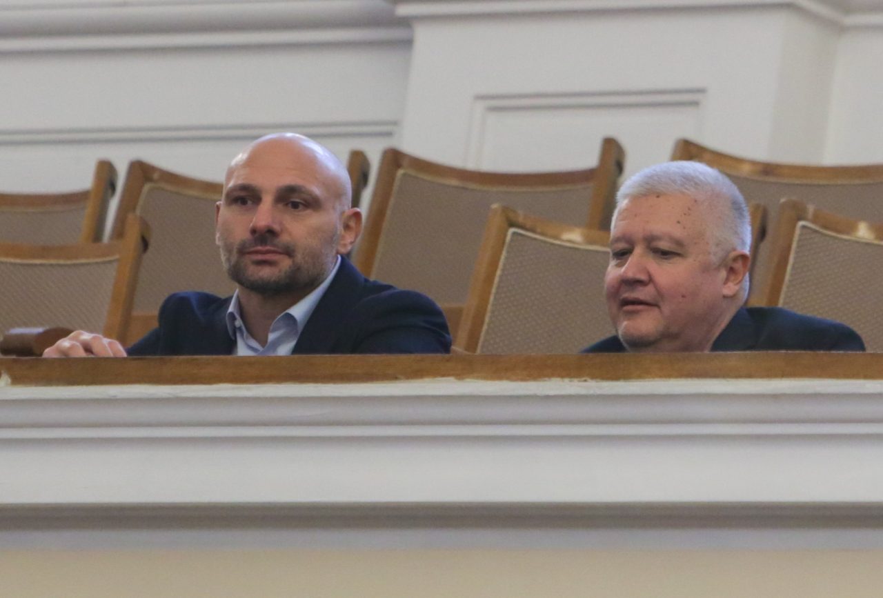 Парламент - заседание
