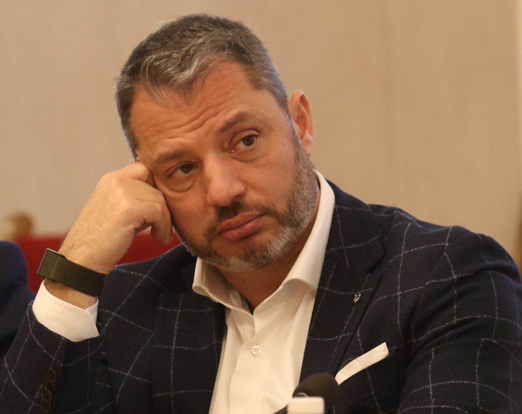 Тежък шамар! Делян Добрев разкри в коя мафия се е влял Румен Радев: Очаквам скоро и него на билборд