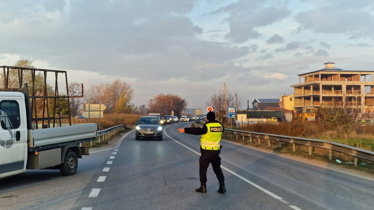 f7c49f22-d7a5-4c06-ad8f-2cdfed99a04b