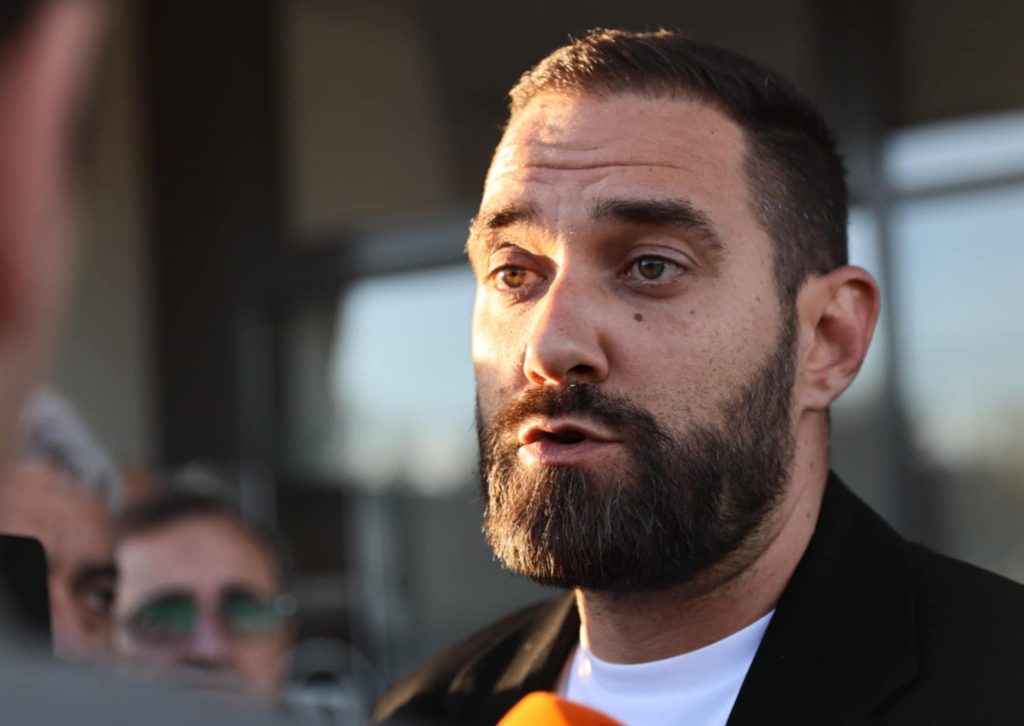 Потвърдиха се слуховете: Директор на Локо Пд е напуснал клуба, за да влезе в партията на Радев